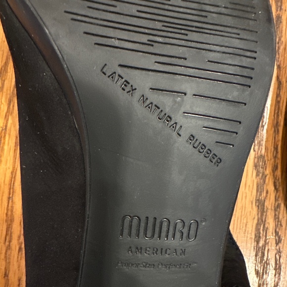 MUNRO AMERICAN WOMENS BLACK ABBY SANDALS ADJUSTABLE HEEL STEAP AND RUBBER SOLE - Picture 6 of 10